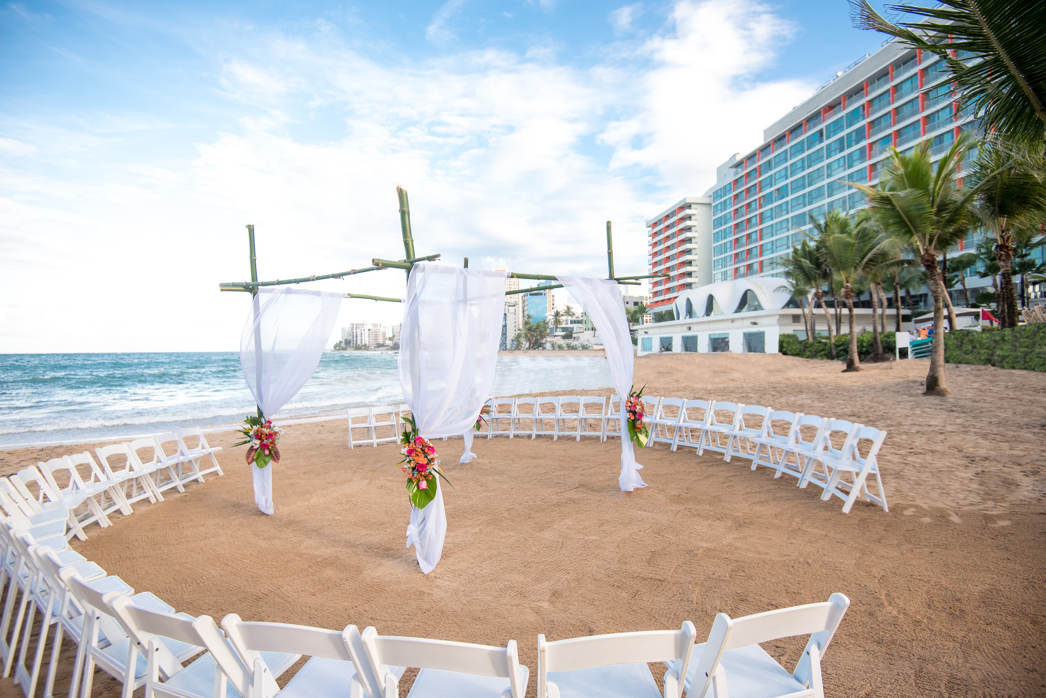 Choosing A Theme For Your Puerto Rico Destination Wedding La Concha